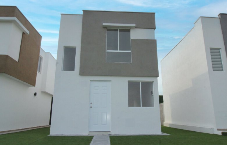Casa Águila premier en Privada Monte Carmelo, El Carmen