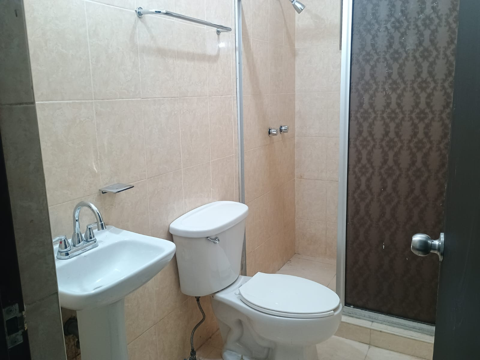 Casa en Venta en Arboledas de Nueva Linda Vista 4to Sector, Guadalupe | 3 Recámaras, 1 Planta – Foto 15 Casa en Venta en Arboledas de Nueva Linda Vista 4to Sector, Guadalupe | 3 Recámaras, 1 Planta