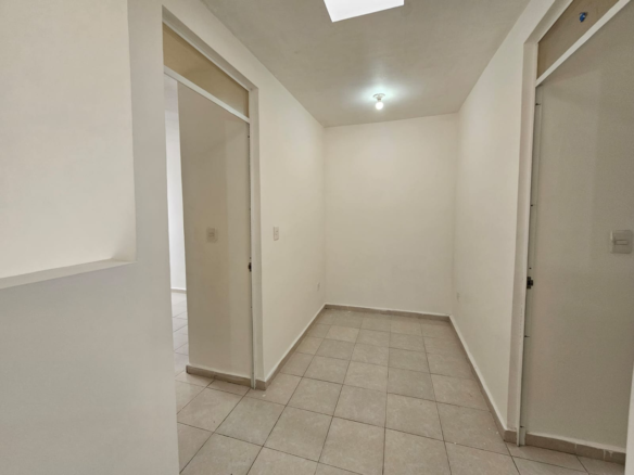 Casa en Venta en Parques Zafiro Azul Real, García | 3 Recámaras, 3 Baños