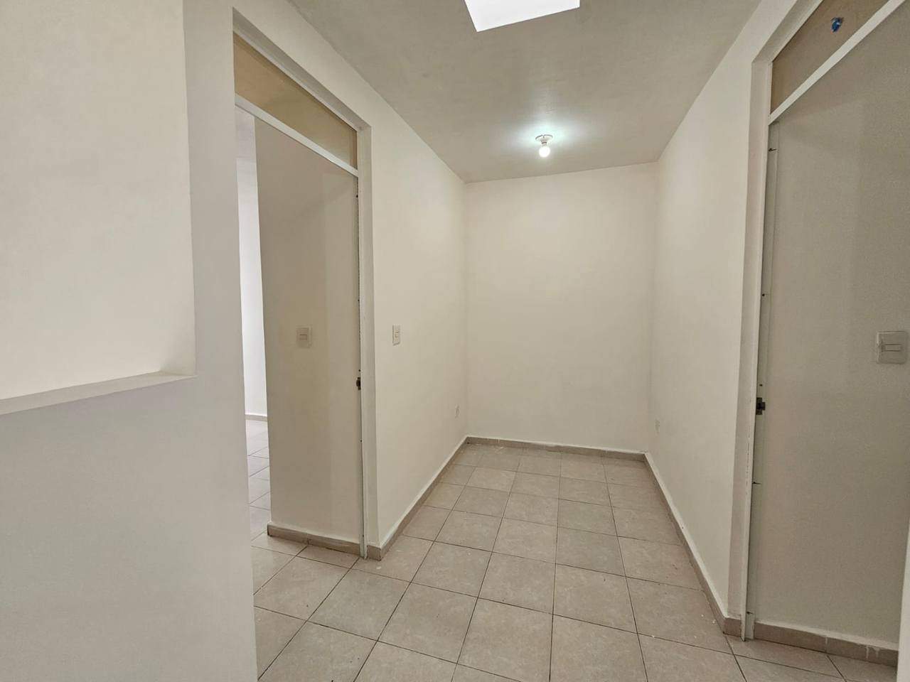 Casa en Venta en Parques Zafiro Azul Real, García | 3 Recámaras, 3 Baños
