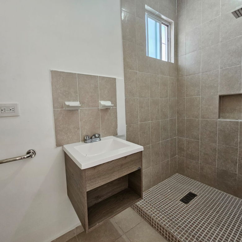 Casa en Venta en Santa María Sector Zafiro Montana, García | 3 Recámaras, Cochera Doble