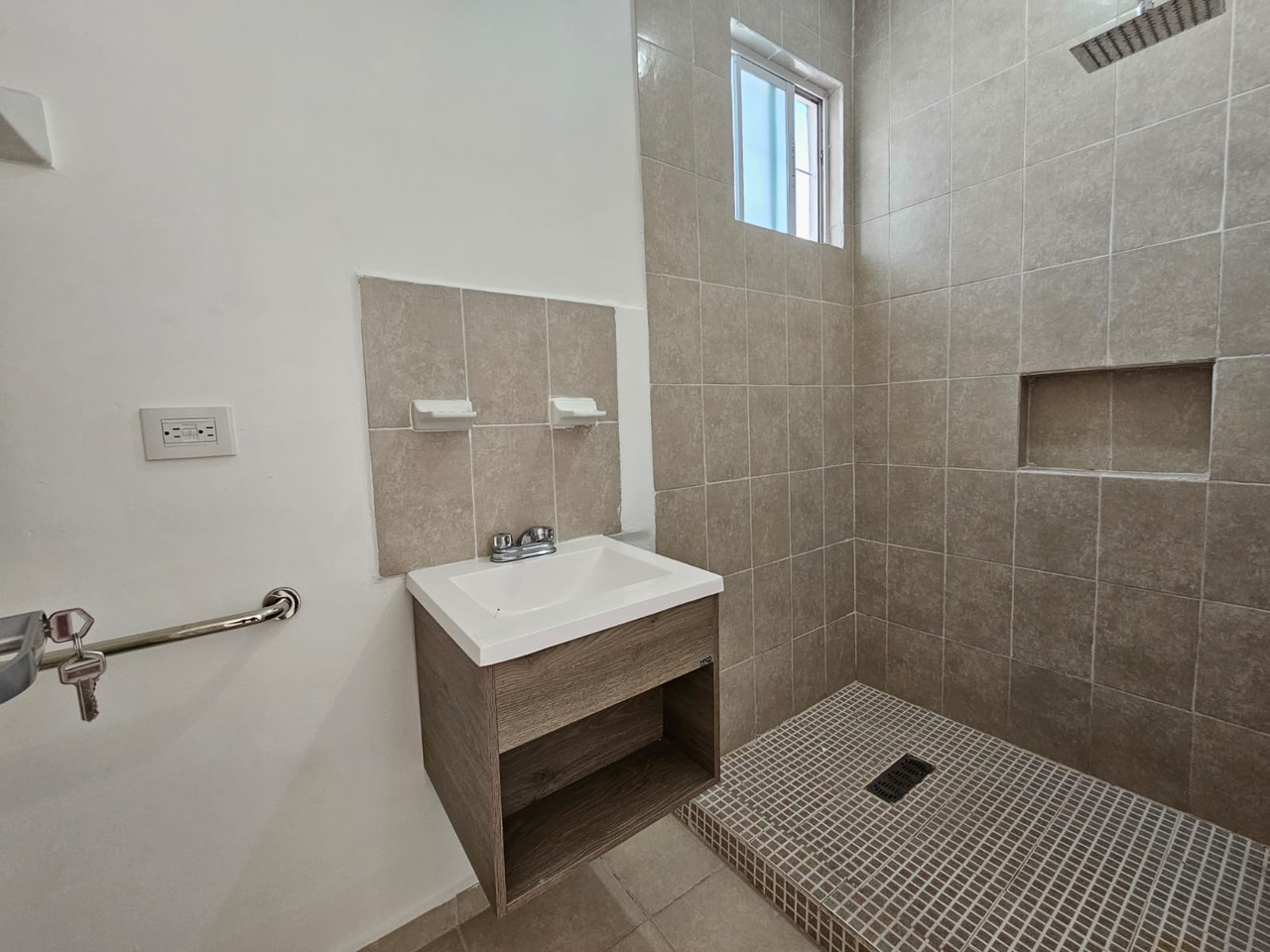 Casa en Venta en Santa María Sector Zafiro Montana, García | 3 Recámaras, Cochera Doble