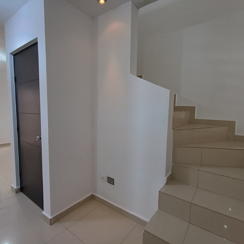 Casa en Venta en Evante Residencial, Guadalupe | 3 Recámaras, Cochera Doble