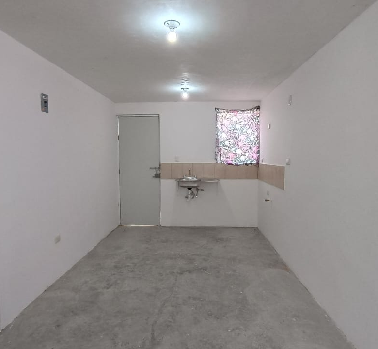 Casa en Venta en Residencial Los Ébanos, Juárez | 2 Recámaras, 2 Plantas