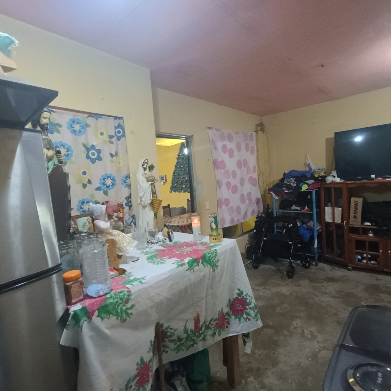 Casa en Venta en Colinas del Aeropuerto, Apodaca | 2 Recámaras