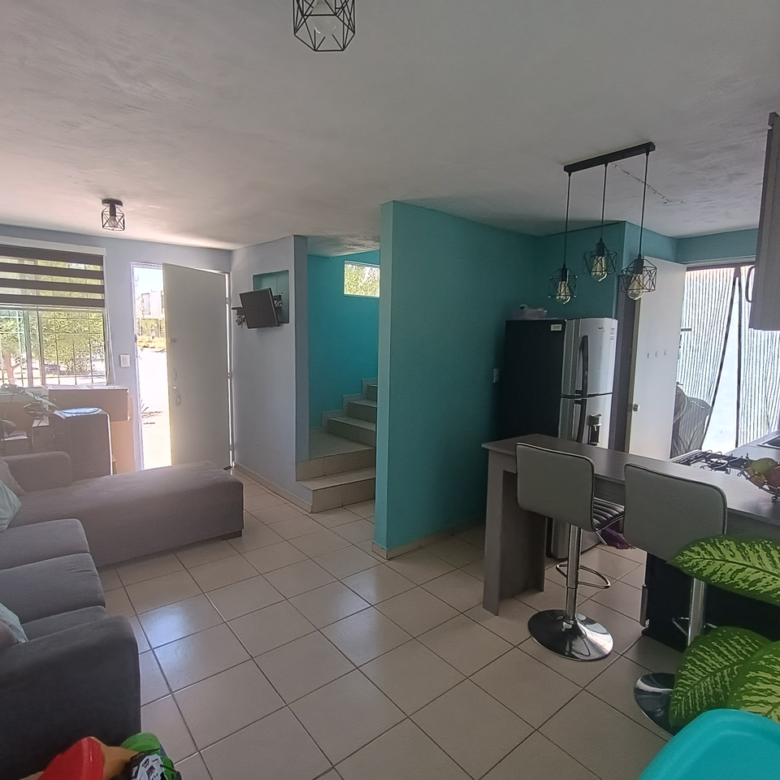 Casa en Venta en Vistas de las Mitras, García | 2 Niveles, 2 Recámaras
