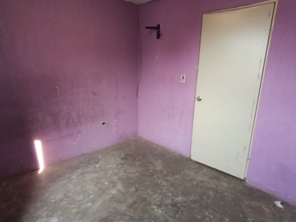 Casa en Venta en Valle del Roble, Cadereyta Jiménez | 2 Plantas, 2 Recámaras