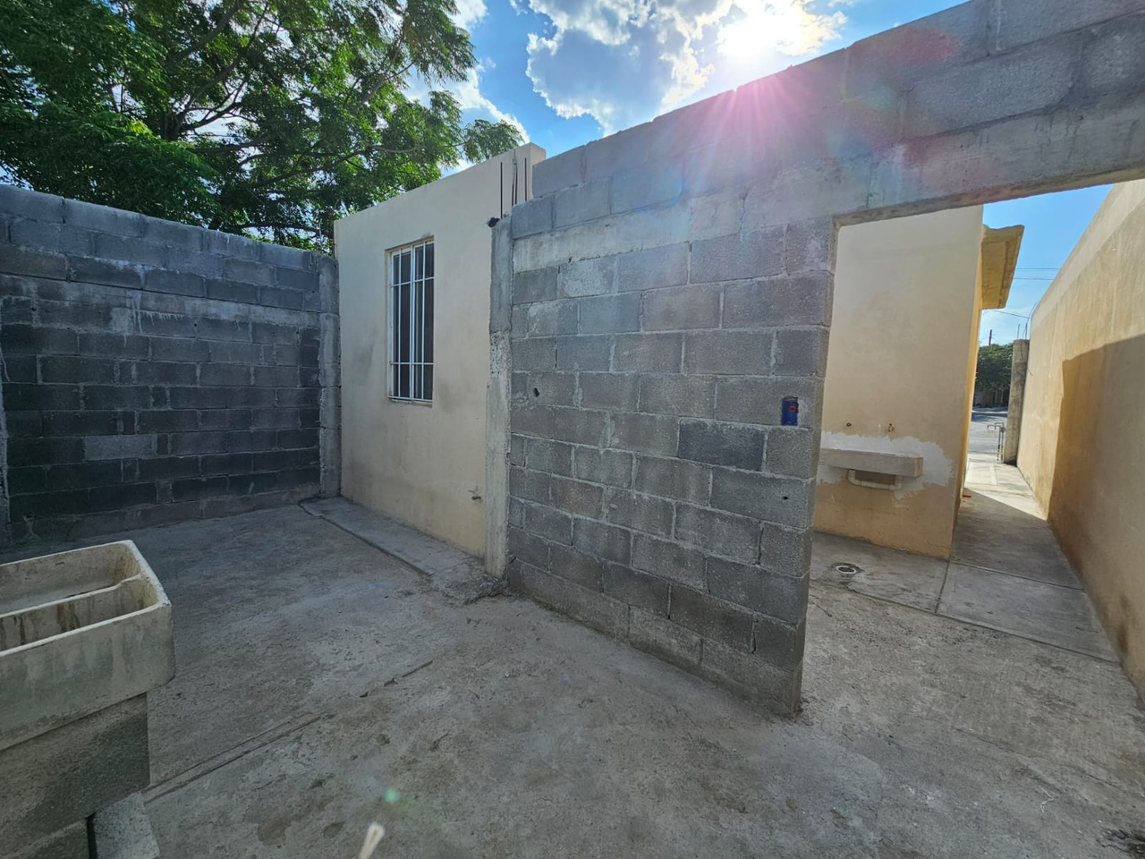 Casa en Venta en Portal de Lincoln, García | 2 Recámaras