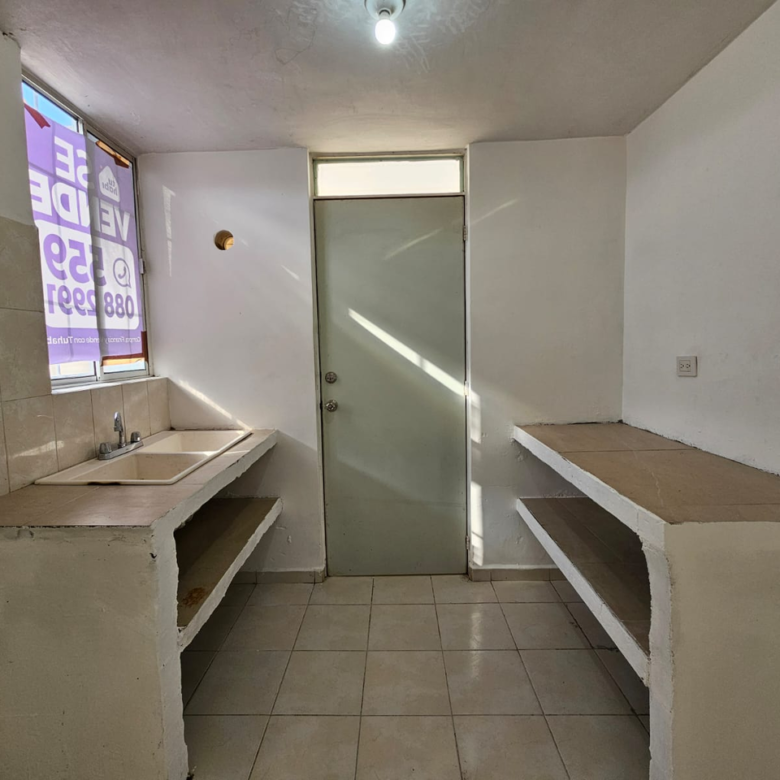 Casa en Venta en Portal de Lincoln, García | 2 Recámaras