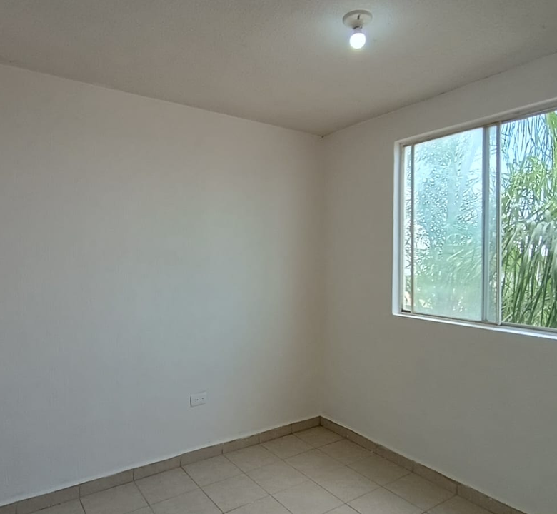 Departamento en Venta en Privada Vía Siete, Juárez | 2 Recámaras con Piso Cerámico
