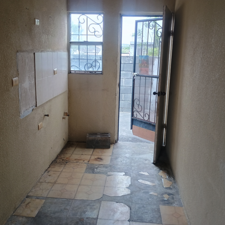 Casa en Venta en Colonia Tréboles, Apodaca | 2 Recámaras, 1 Planta