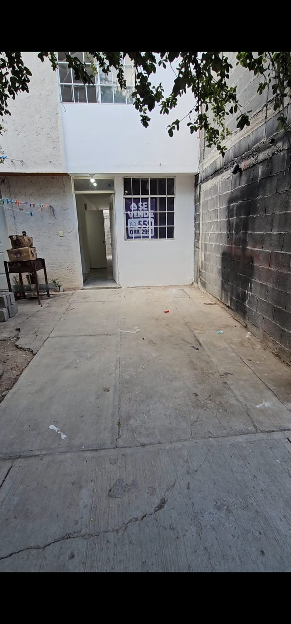Casa en Venta en Fraccionamiento El Jaral, El Carmen | 2 Plantas, 2 Recámaras