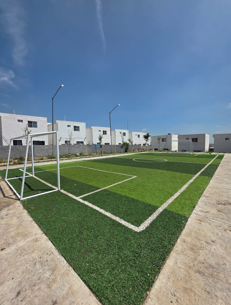 Casa en Venta en Laderas de la Silla, Juárez | 2 Plantas, Cochera Doble