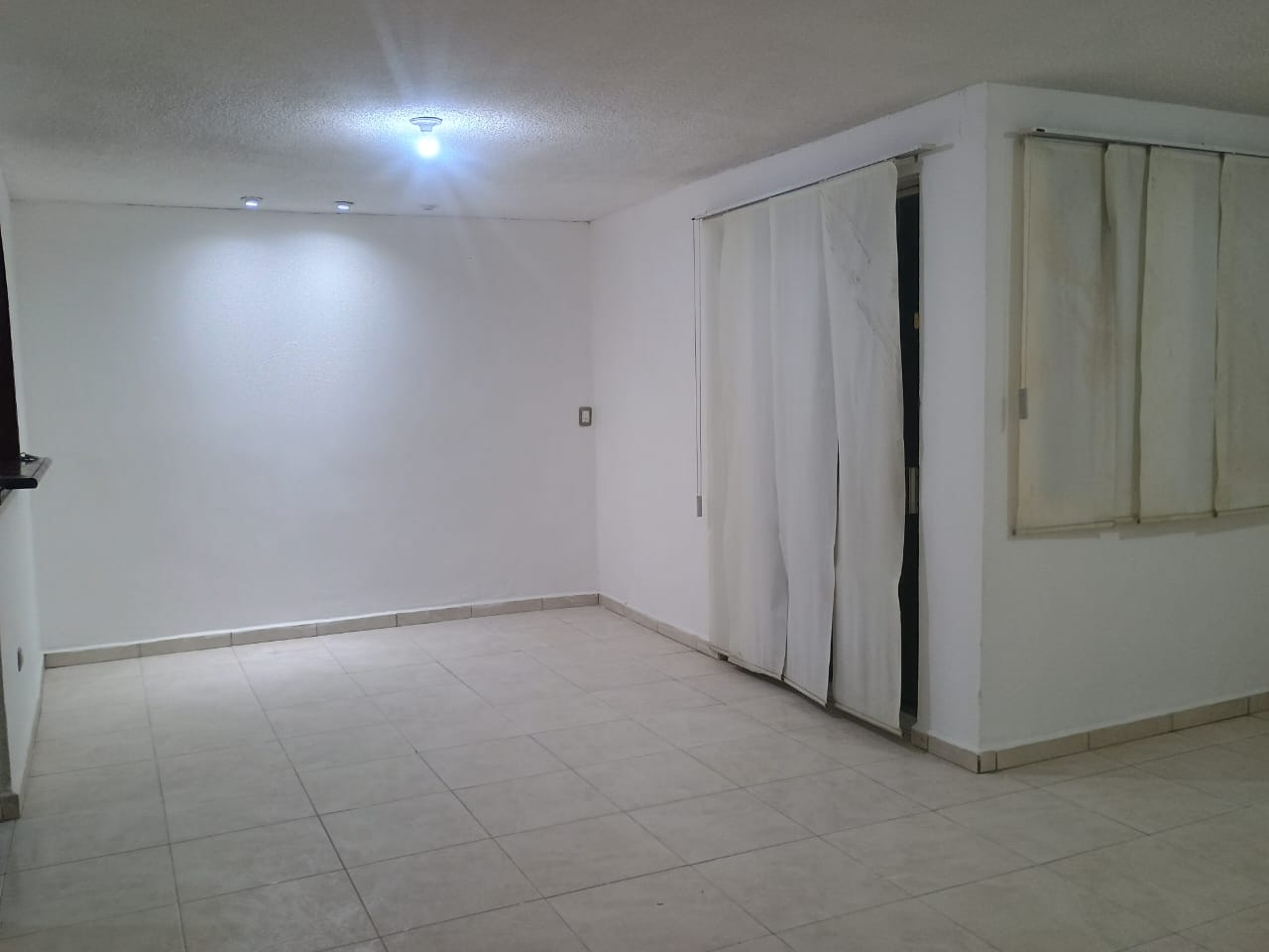 Casa en Venta en Arboledas de Nueva Linda Vista 4to Sector, Guadalupe | 3 Recámaras, 1 Planta – Foto 2 Casa en Venta en Arboledas de Nueva Linda Vista 4to Sector, Guadalupe | 3 Recámaras, 1 Planta