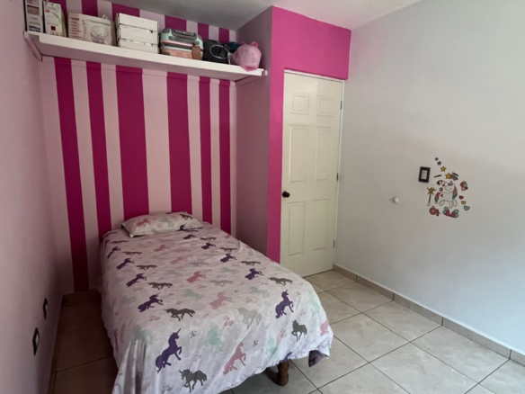 Casa en Venta en Pedregal La Huasteca, Santa Catarina | 3 Recámaras + Estudio