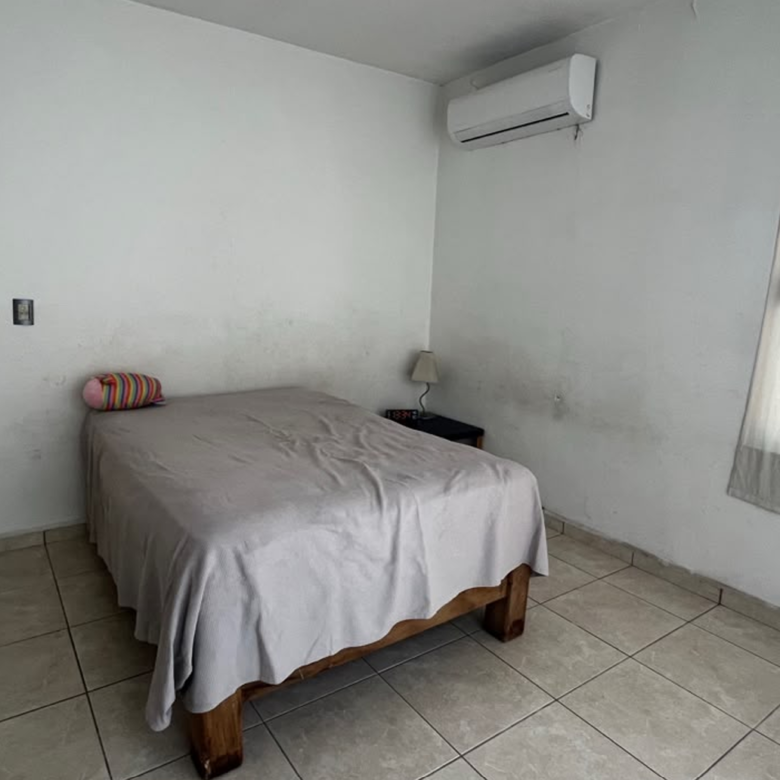 Casa en Venta en Pedregal La Huasteca, Santa Catarina | 3 Recámaras + Estudio