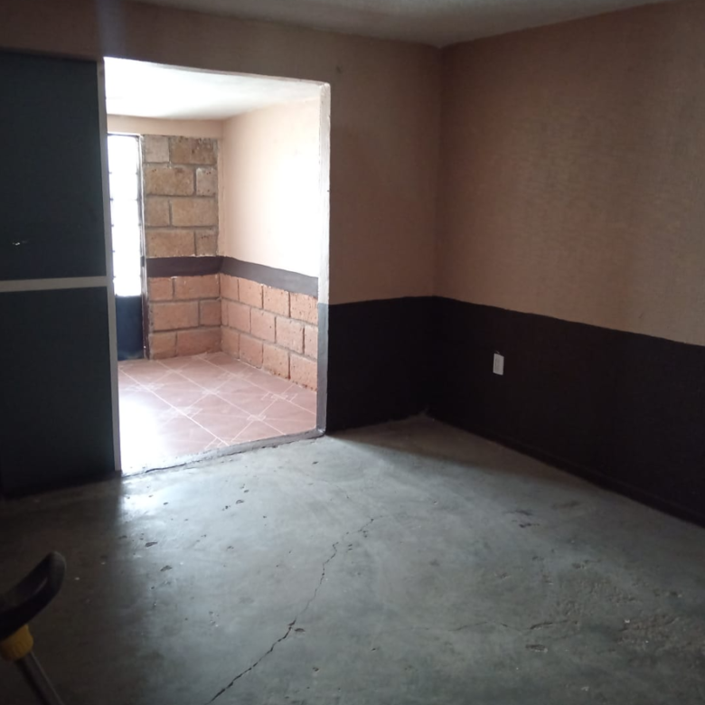 Casa en Venta en Privadas de San Fernando, Mineral de la Reforma | 3 Plantas, 200 m²