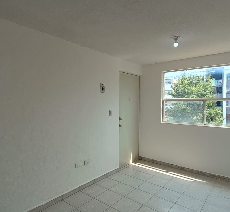 Departamento en Venta en Privada Vía Siete, Juárez | 2 Recámaras con Piso Cerámico