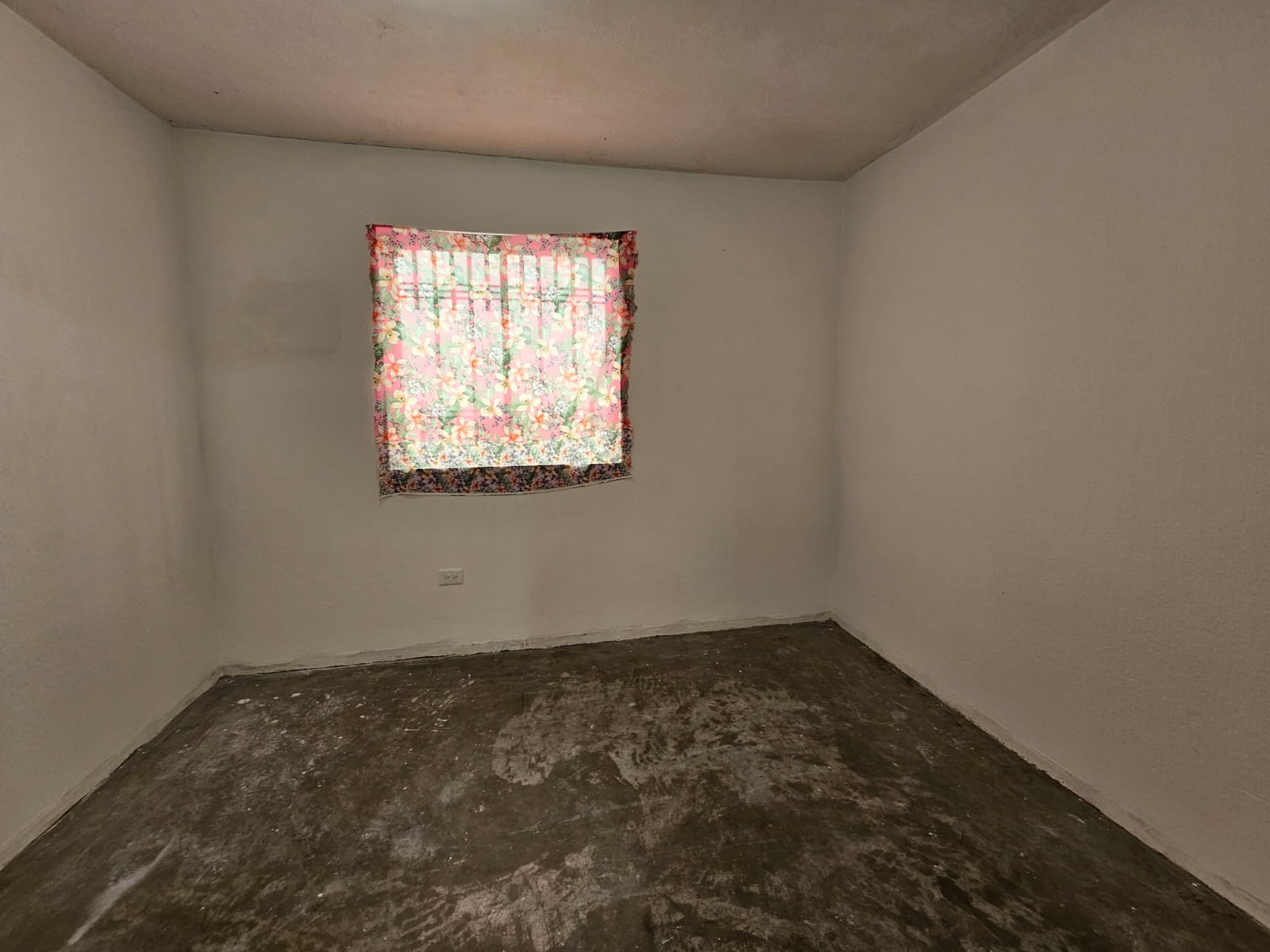 Casa en Venta en Fraccionamiento Valle Santa Isabel, Juárez | 2 Plantas, 2 Recámaras