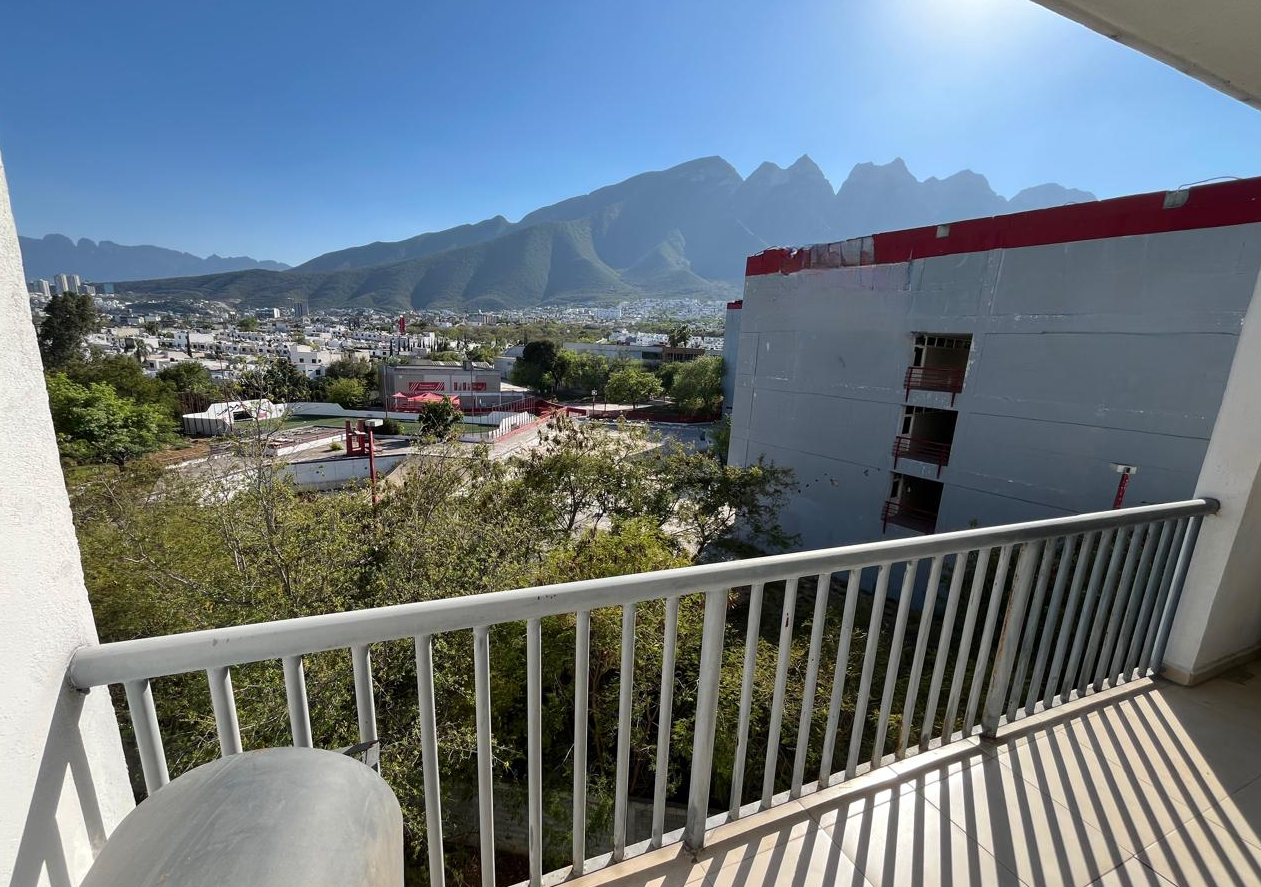 Departamento en Venta en Las Joyas de Cumbres (4to Sector), Monterrey | 2 Recámaras con Alberca – Foto 15 Departamento en Venta en Las Joyas de Cumbres (4to Sector), Monterrey | 2 Recámaras con Alberca