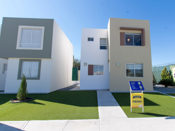 Casa Nueva en Venta en Los Héroes Monterrey, Ciénega de Flores | Modelo Fresno