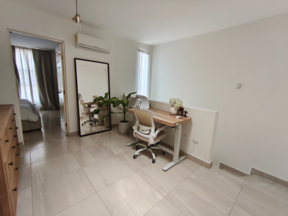 Casa en Venta en Fraccionamiento Samsara (Sector Bellini), García | 3 Recámaras con Alberca