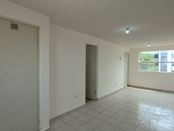 Departamento en Venta en Privada Vía Siete, Juárez | 2 Recámaras con Piso Cerámico
