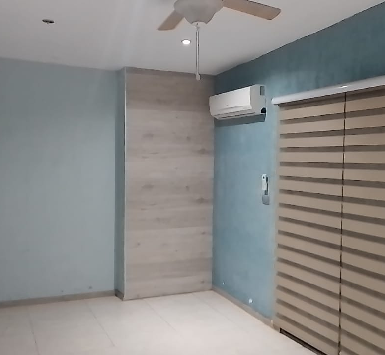 Casa en Venta en Fraccionamiento Mirador Huinalá, Apodaca | 2 Recámaras, 174 m²