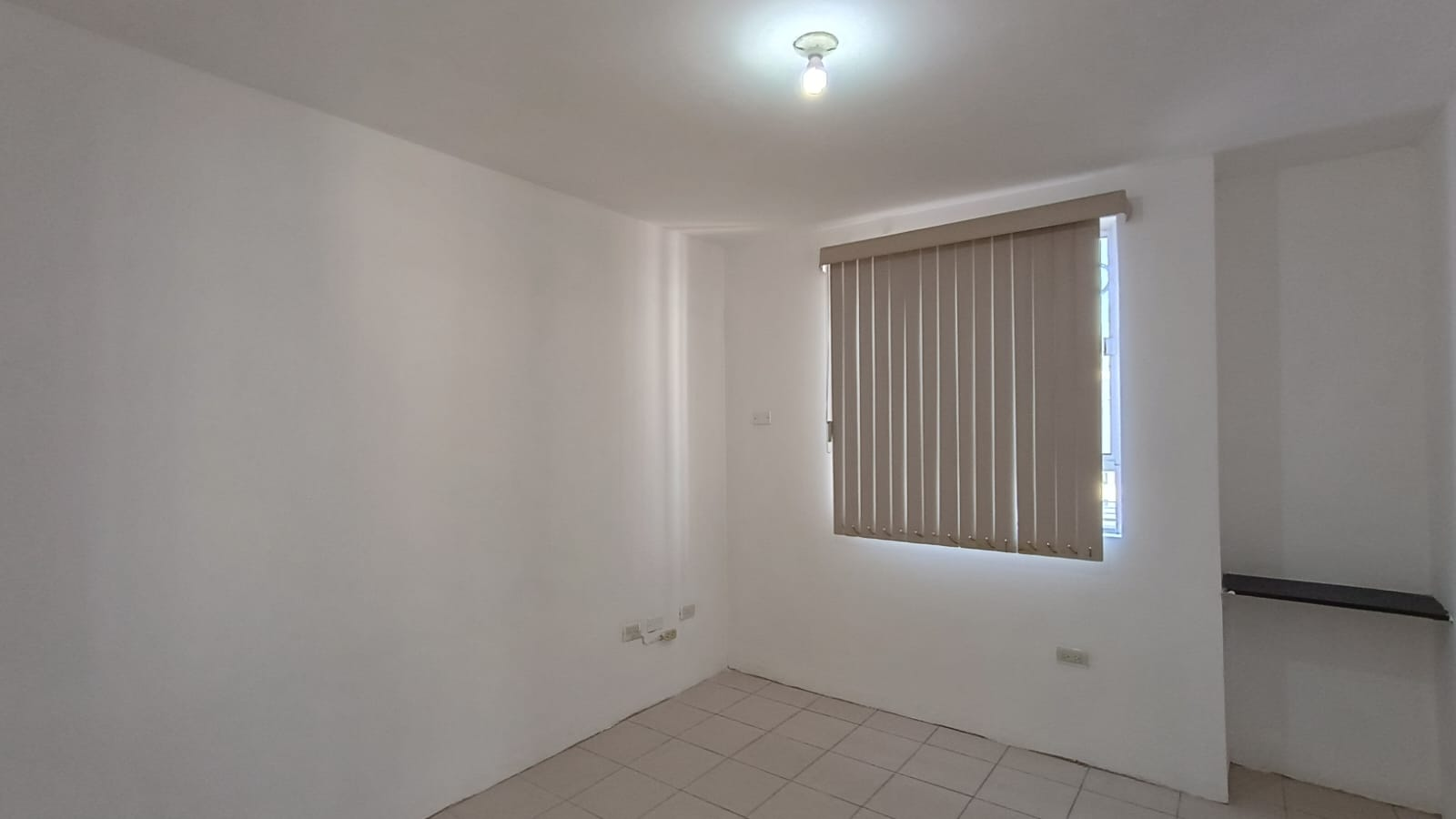 Casa en Venta en Villas de la Hacienda, Juárez | 2 Plantas, Cochera Doble