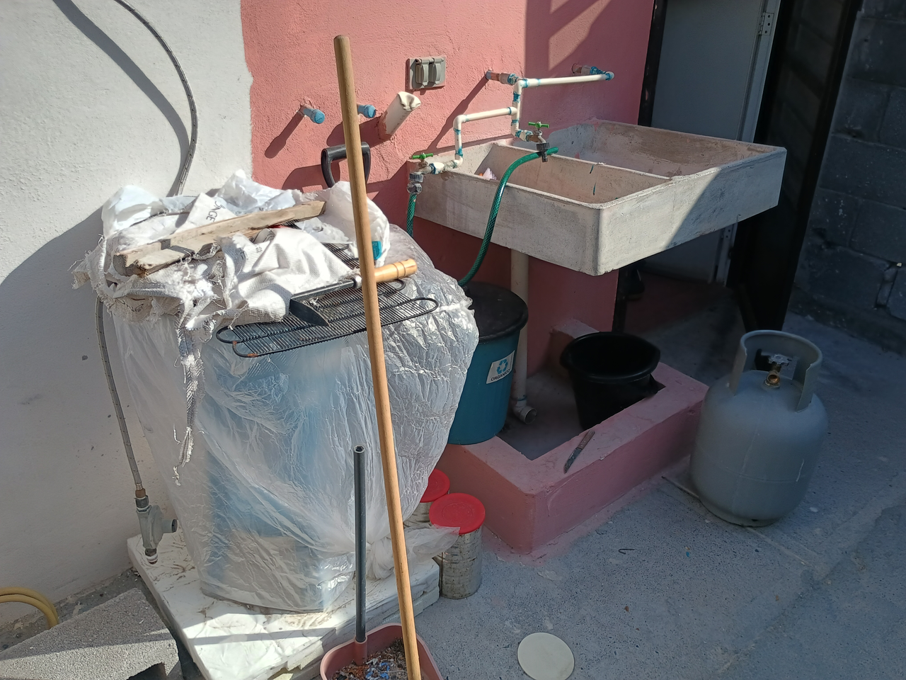 Casa en Venta en Fraccionamiento Sector Álora, Juárez | 2 Recámaras