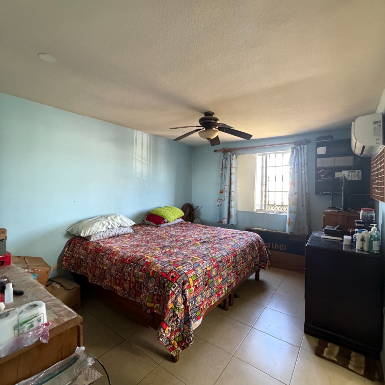 Casa en Venta en Las Lomas (Mitras Poniente), García | 3 Recámaras, 120 m²