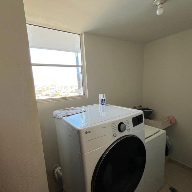 Departamento en Venta en Las Joyas de Cumbres (4to Sector), Monterrey | 2 Recámaras con Alberca