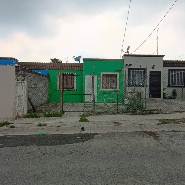 Casa en Venta en Los Cometas (Monte Kristal), Juárez | 2 Recámaras