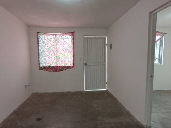 Casa en Venta en Los Cometas (Monte Kristal), Juárez | 2 Recámaras
