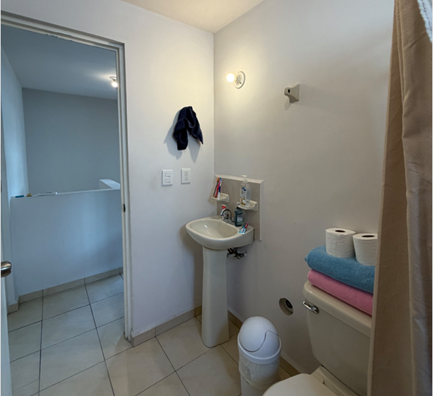 Casa en Venta en Fraccionamiento Santa María, García | 2 Plantas con Cocina Integral