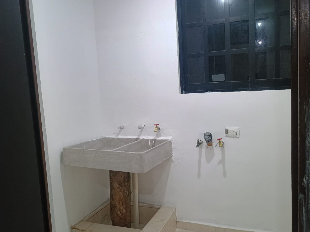 Casa en Venta en Arboledas de Nueva Linda Vista 4to Sector, Guadalupe | 3 Recámaras, 1 Planta – Foto 5 Casa en Venta en Arboledas de Nueva Linda Vista 4to Sector, Guadalupe | 3 Recámaras, 1 Planta