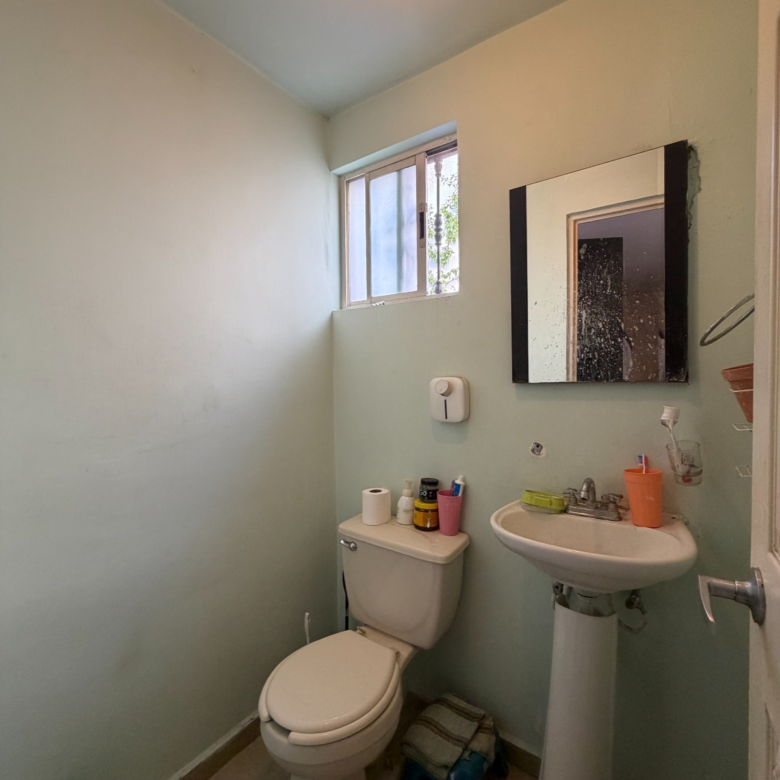 Casa en Venta en Las Lomas (Mitras Poniente), García | 3 Recámaras, 120 m²