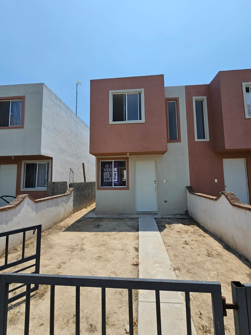 Casa en Venta en Fuentes de Castilla, Salinas Victoria | 2 Plantas, 2 Recámaras – Foto 13 Casa en Venta en Fuentes de Castilla, Salinas Victoria | 2 Plantas, 2 Recámaras