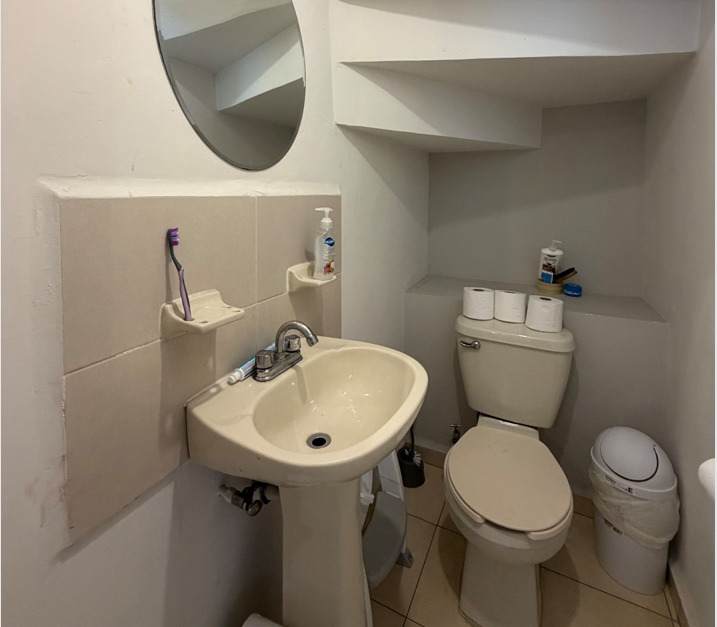 Casa en Venta en Fraccionamiento Santa María, García | 2 Plantas con Cocina Integral