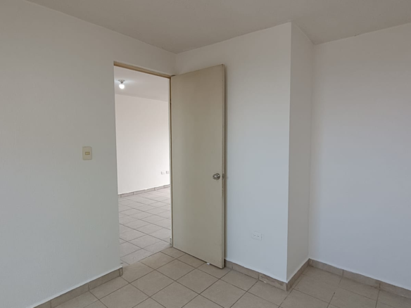 Departamento en Venta en Privada Vía Siete, Juárez | 2 Recámaras con Piso Cerámico