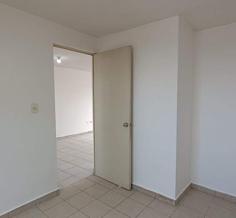 Departamento en Venta en Privada Vía Siete, Juárez | 2 Recámaras con Piso Cerámico