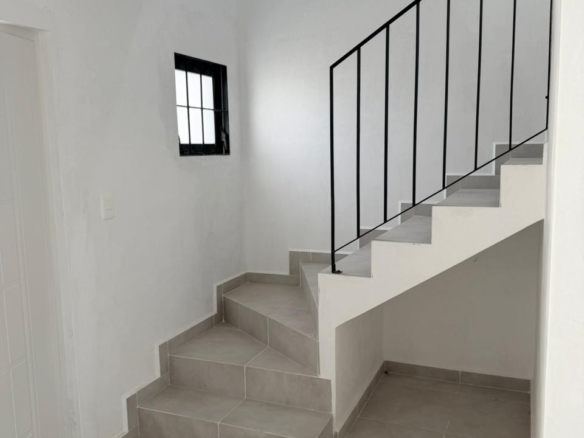 Casa en Venta en Allegra Valle Condesa I, Juárez | 3 Recámaras, Cochera Doble