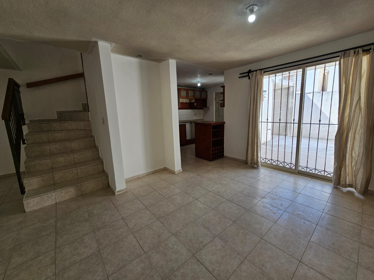 Casa en Venta en Cumbres de San Agustín, Monterrey | 3 Recámaras, 119 m²