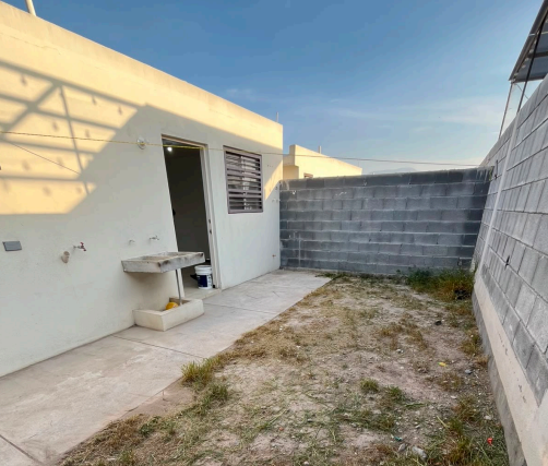 Casa en Venta en Fraccionamiento Vista Bella 3er Sector, García | 2 Recámaras, 98 m²