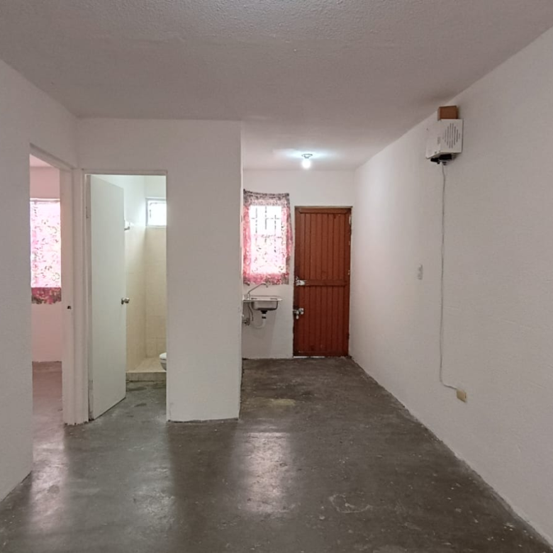 Casa en Venta en Los Cometas (Monte Kristal), Juárez | 2 Recámaras