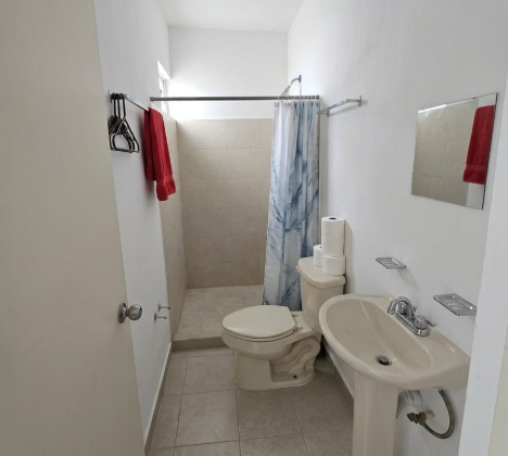 Casa en Venta en Residencial Valle Azul, Apodaca | 2 Recámaras, Cochera Doble