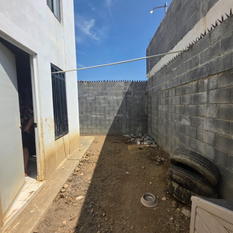 Casa en Venta en Laderas de la Silla, Juárez | 2 Plantas, Cochera Doble