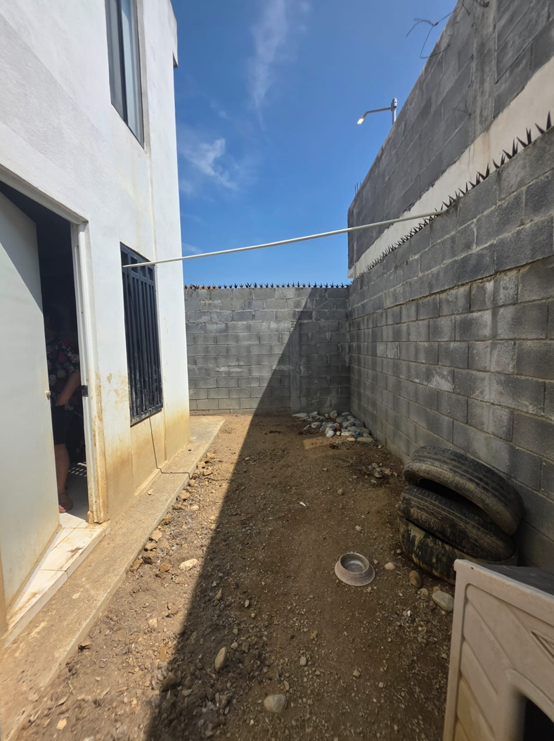 Casa en Venta en Laderas de la Silla, Juárez | 2 Plantas, Cochera Doble