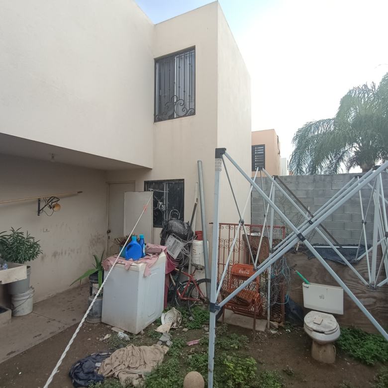 Casa en Venta en Mitras Poniente Sector Ensenada, García | 2 Recámaras