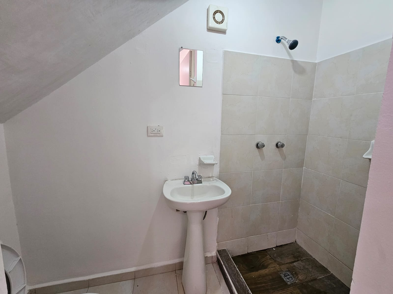 Casa en Venta en Fraccionamiento Triana (Asturias), Apodaca | 3 Recámaras